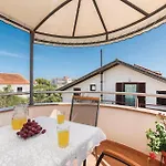 Διαμέρισμα Two-bedroom In *