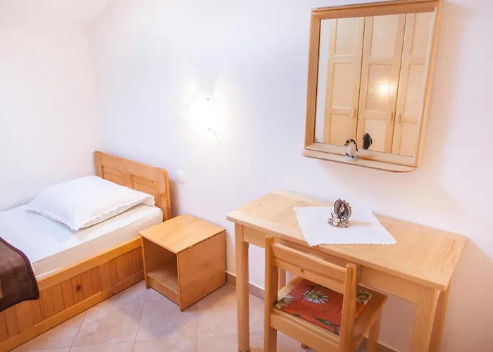 Two-bedroom In Apartamento *